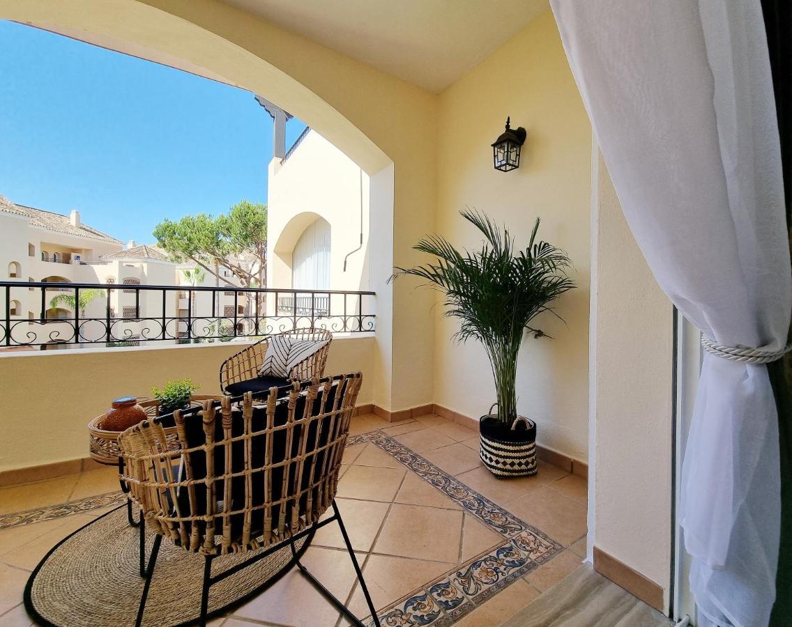 Luxury Hacienda Playa Apartment Marbella Exterior photo