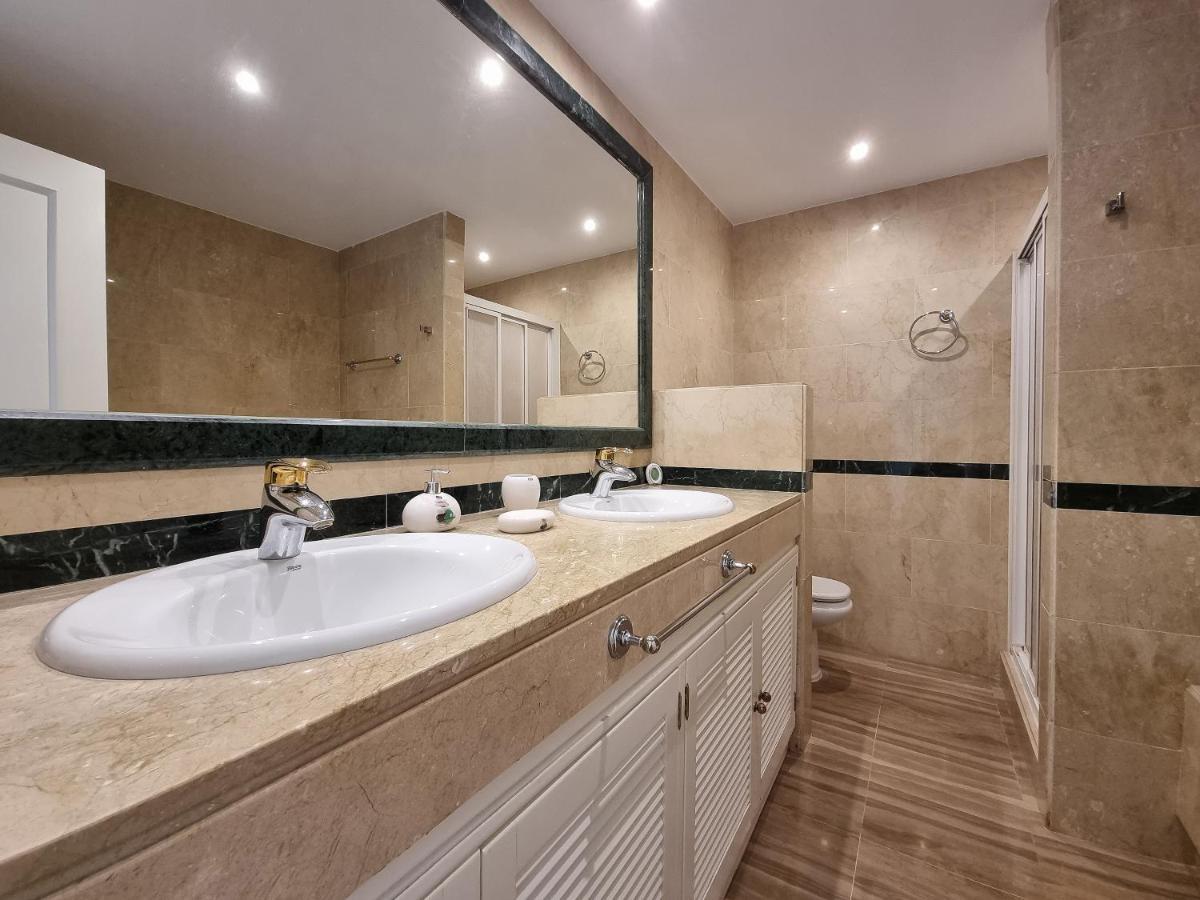 Luxury Hacienda Playa Apartment Marbella Exterior photo